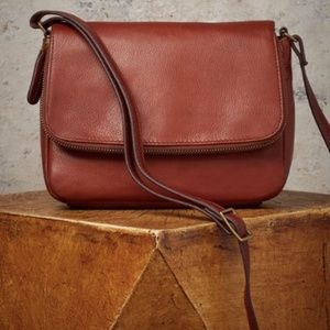 Crossbody leather purse